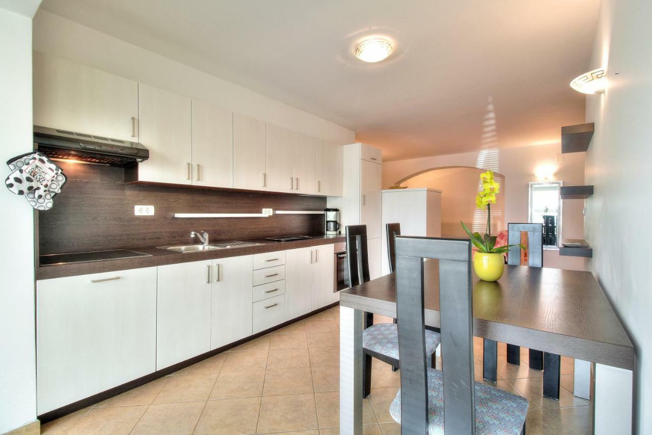 צרבני ורך Apartment Katarina מראה חיצוני תמונה