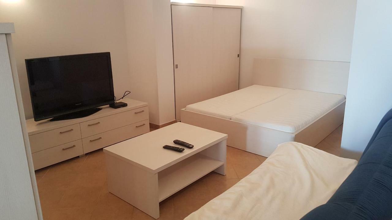 צרבני ורך Apartment Katarina מראה חיצוני תמונה