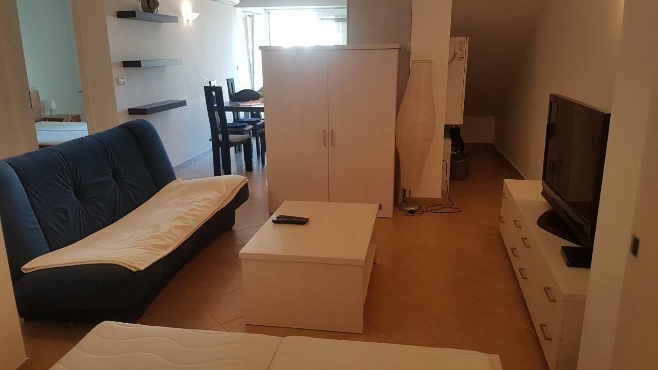 צרבני ורך Apartment Katarina מראה חיצוני תמונה